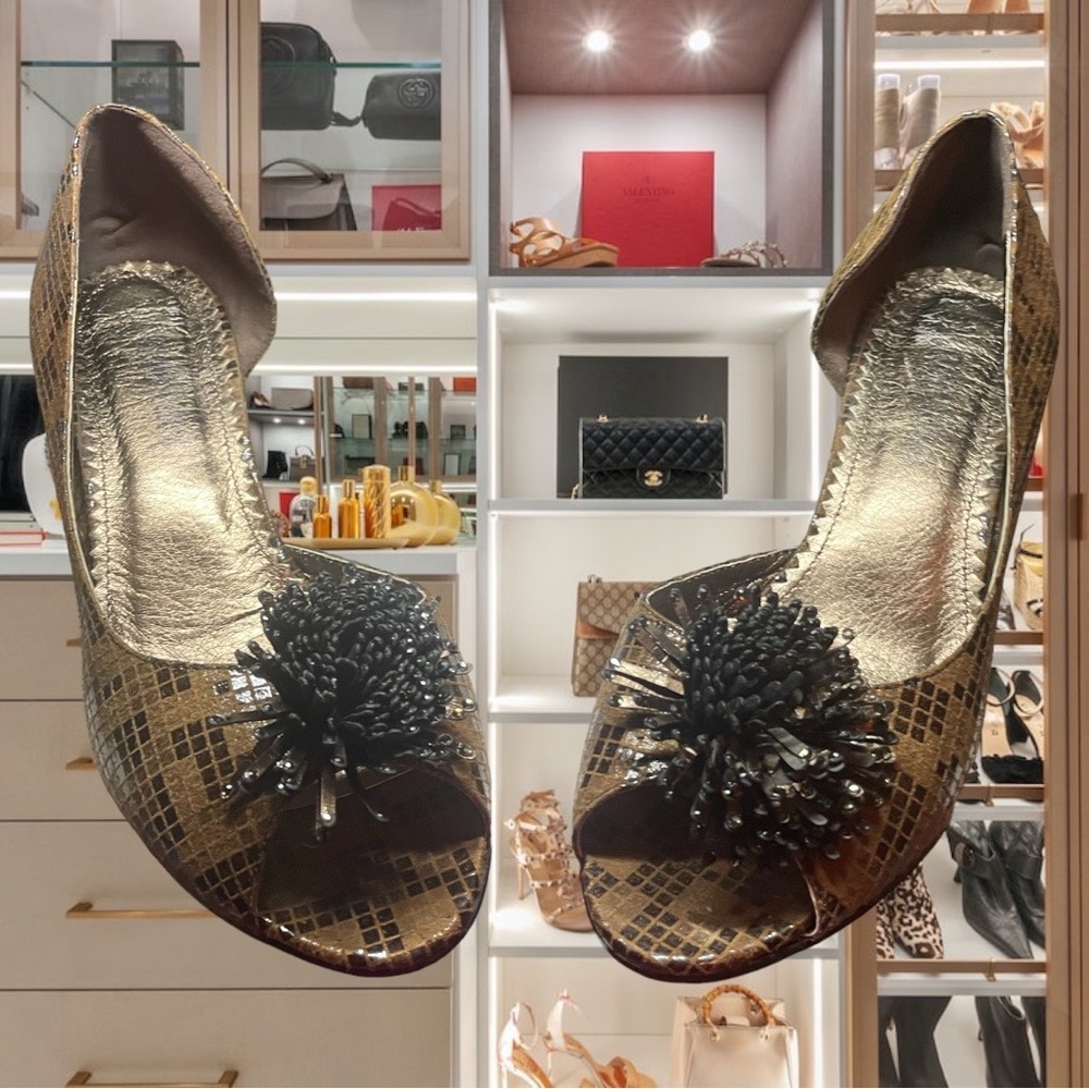 Sz 81/2 Midnight Velvet Pumps